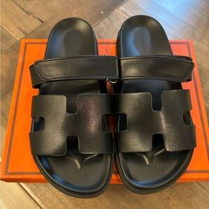 Roman Sandals -Size 10 but fit like 9/9.5.